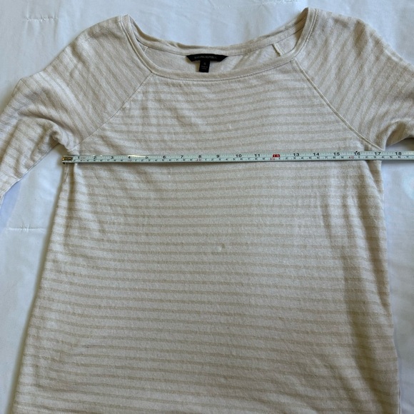 Banana Republic Cream and gold mettalic Stripe Long Sleeve Top Sz Small - Picture 4 of 7
